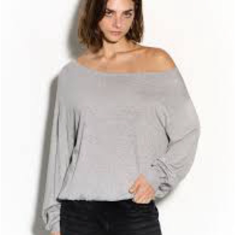 Club Monaco Off-Shoulder cashmere Light Gray Sweater